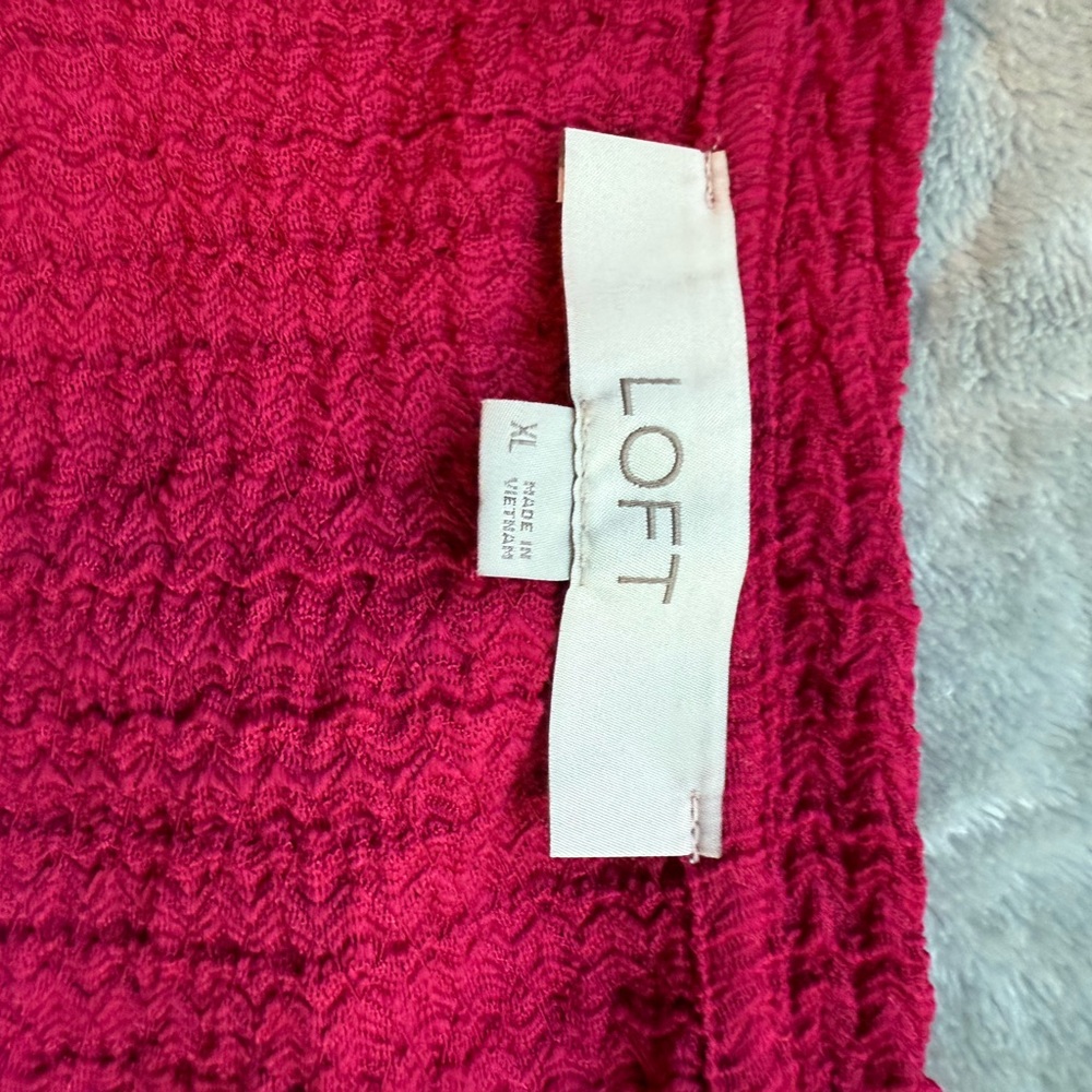 LOFT Red Textured Knit Top - Picture 2 of 4